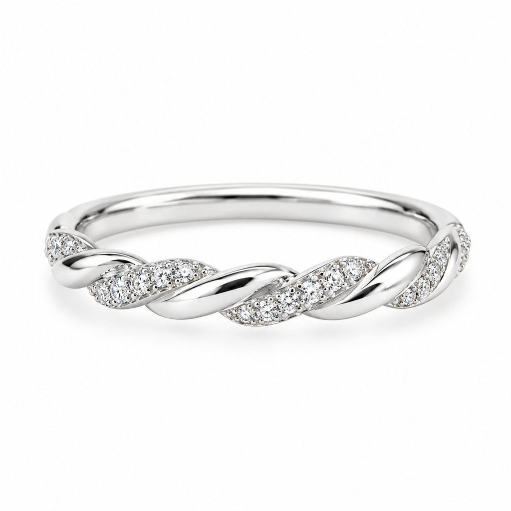 Anillo de Plata 925 con Circonitas Trenzadas